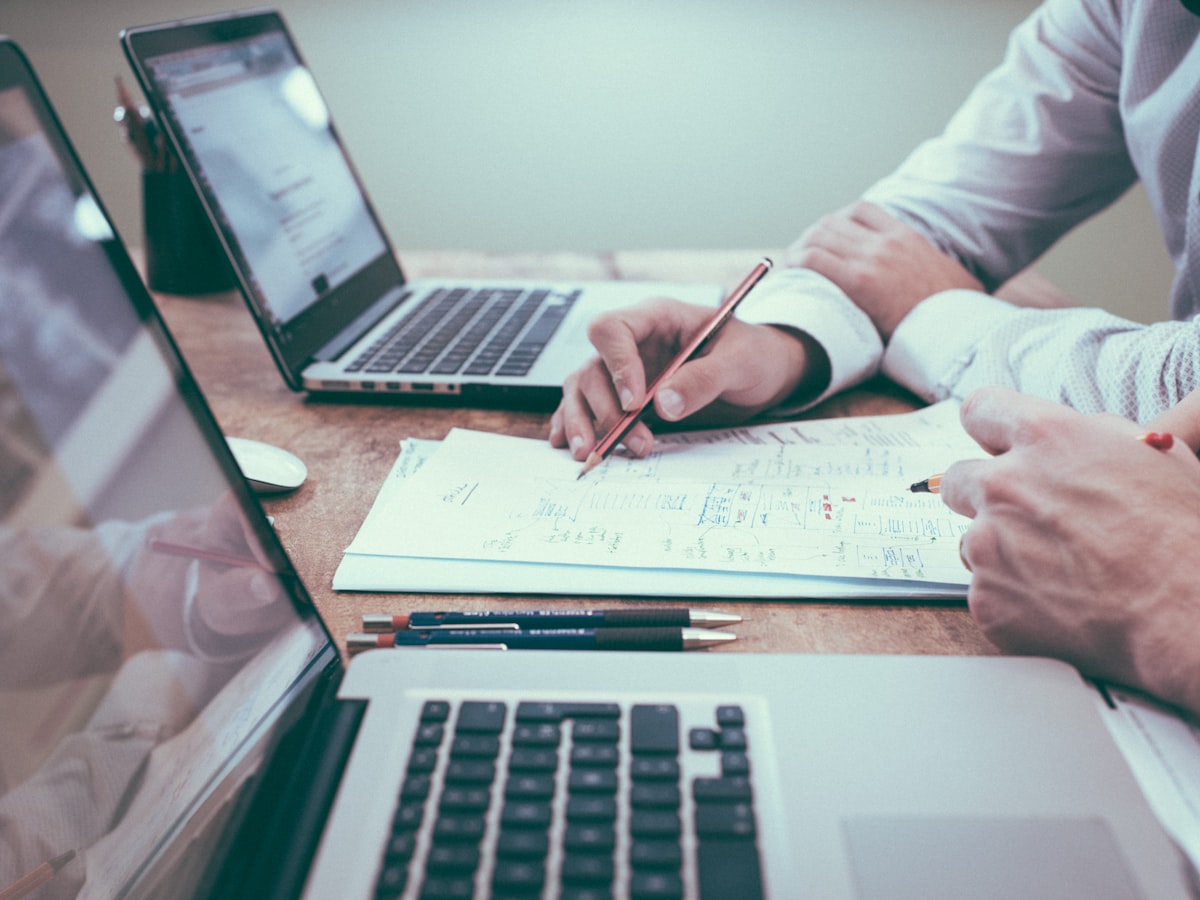 Souscrire une assurance en ligne en 2026 : ce que la nouvelle loi vous garantit
